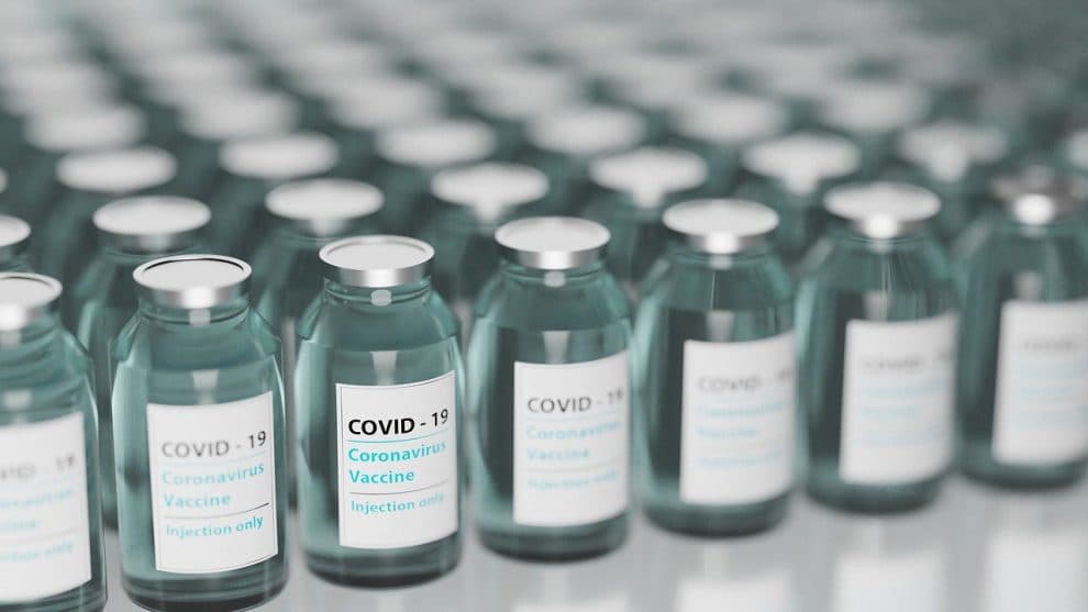 Pfizer และ BioNTech COVID-19 พบว่าเอกสารสำคัญถูกขโมยในเหตุการณ์โจมตีทางไซเบอร์ EMA