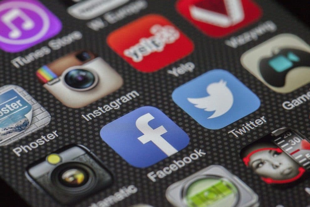 โปรไฟล์ Facebook Instagram และ LinkedIn กว่า 200 ล้านรายการถูกเปิดเผยผ่านฐานข้อมูลที่ไม่ปลอดภัย