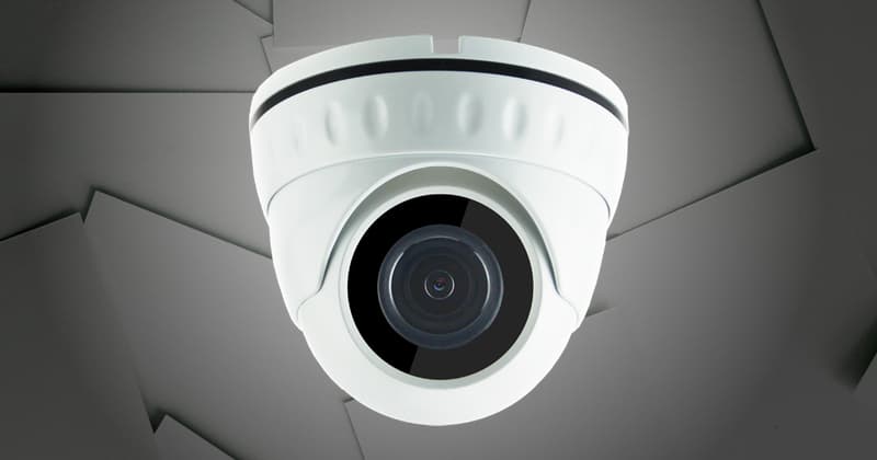 15,000 private webcams left open to snooping, no password required